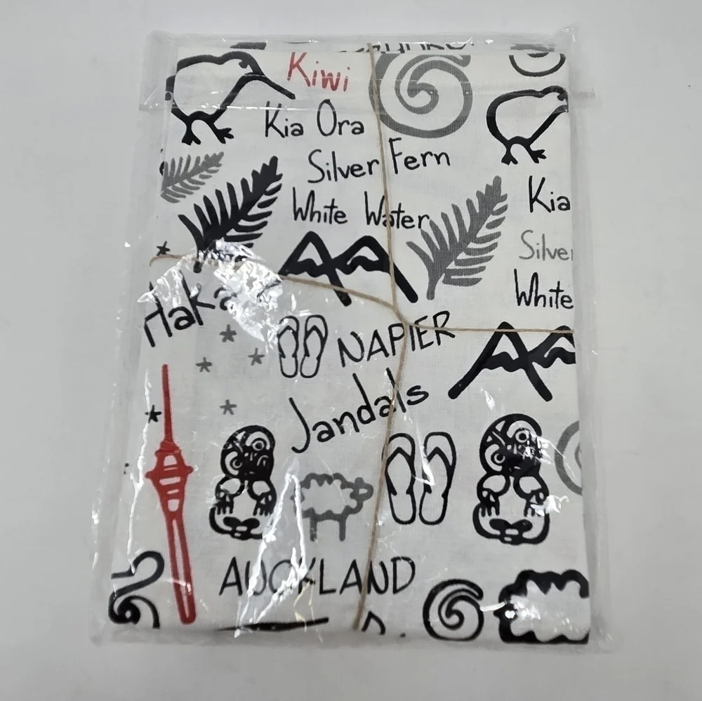 NWT NEW ZEALAND COTTON KITCHEN TOWEL SET OF 2 NATIVE FLOWERS DISH TOWELS DECOR